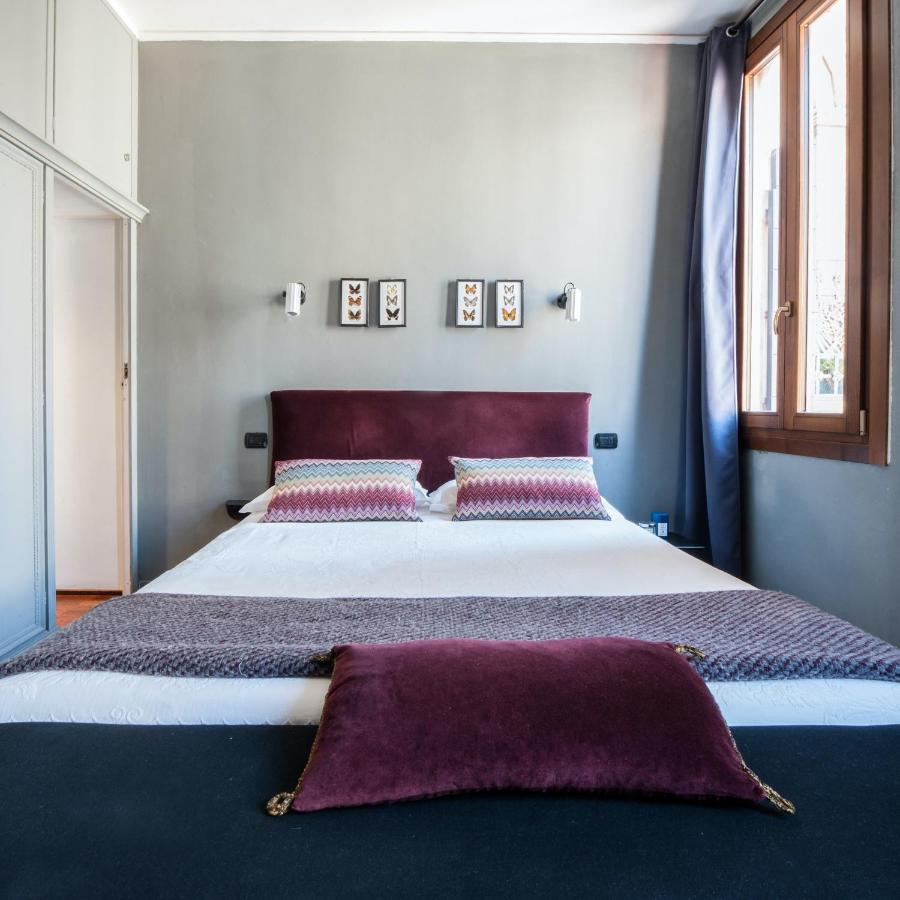Stylish Renovated Apartment In The Heart Of The City Venice Luaran gambar